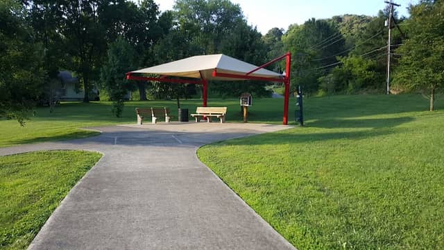 Harveytown Park - Image 2