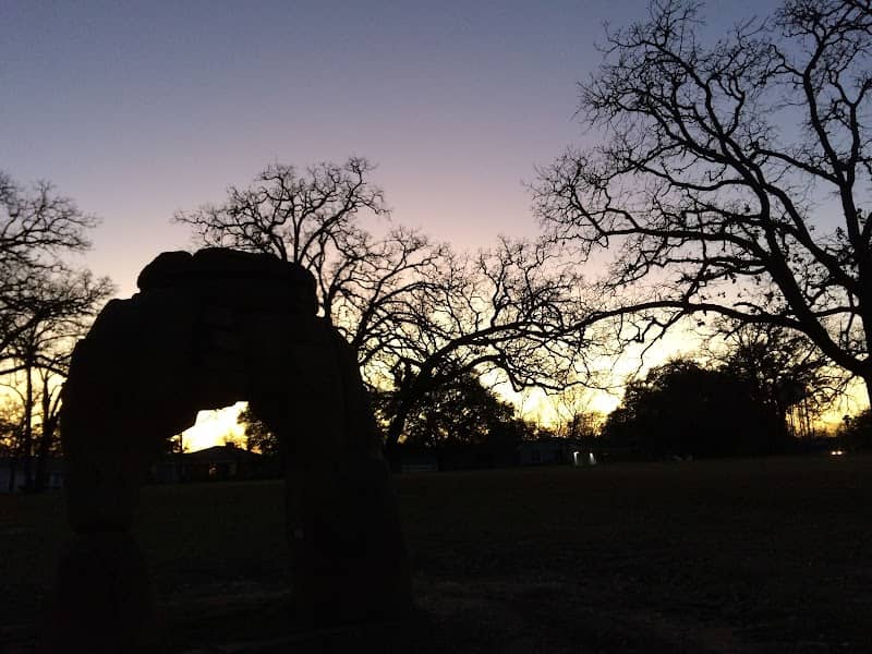 Crescent Park - Image 2