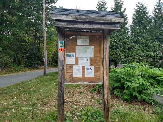 Mt Ward Conservation Area Parking lot - Image 1