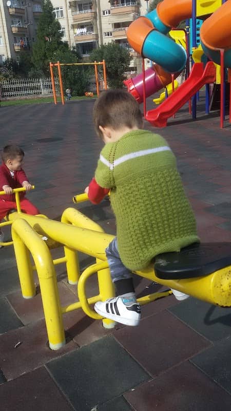 Sıtkı Ünal Yücel Parkı - Image 1
