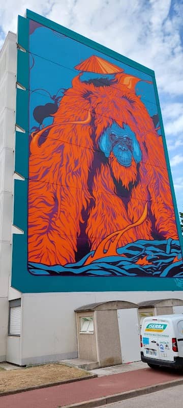 Street Art Calais Orang Outan - Image 2