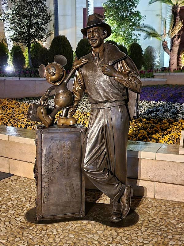 Mickey Mouse Bronze Statue - Image 2
