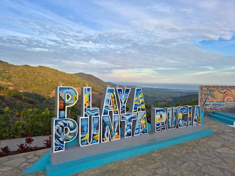 Mirador Playa Punta Rucia - Image 1