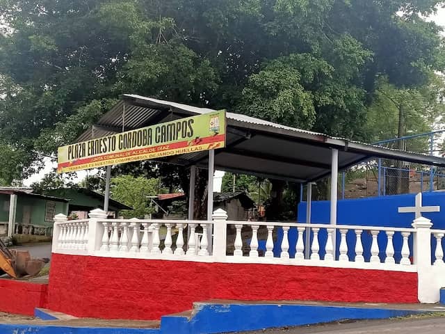 Plazuela de Ernesto Córdoba Campos - Image 1