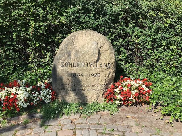 Genforeningssten i Herning - Image 1