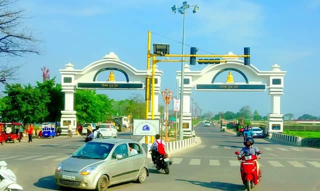 Ramgarh Taal entry - Image 1