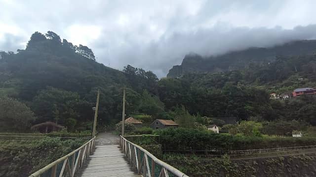 Sao Vicente Caves - Image 2