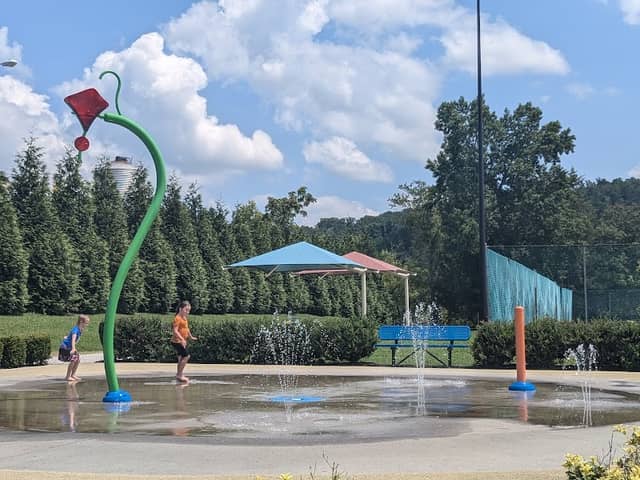 Clinton Splash Pad Park - Image 1