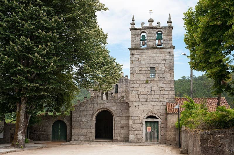 Mosteiro de São Martinho de Mancelos - Image 2