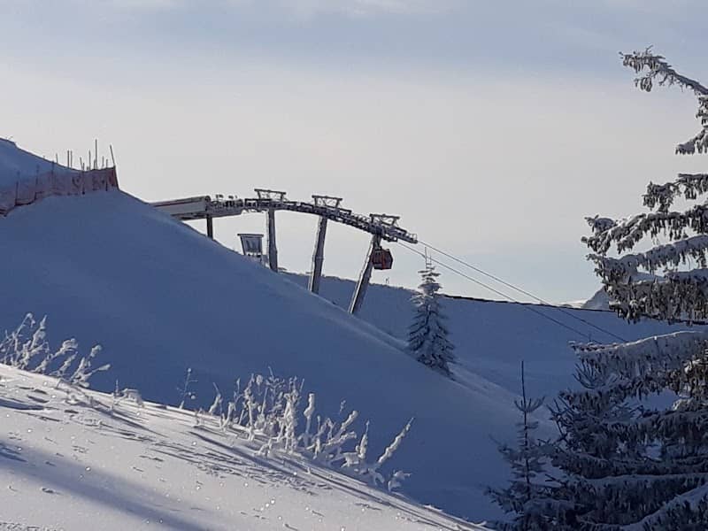 Azuga Gondola - Image 1