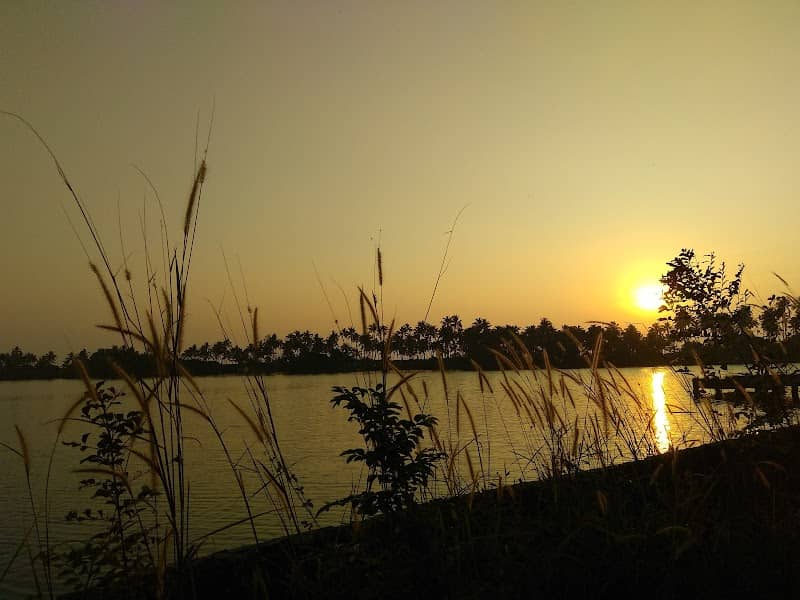 Mukkam Littoral - Image 1