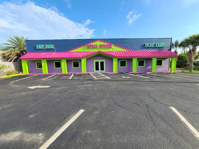 SPACE ARCADE - Image 1