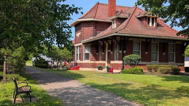 Pop Warner Rail Trail (ECRT) - Image 1