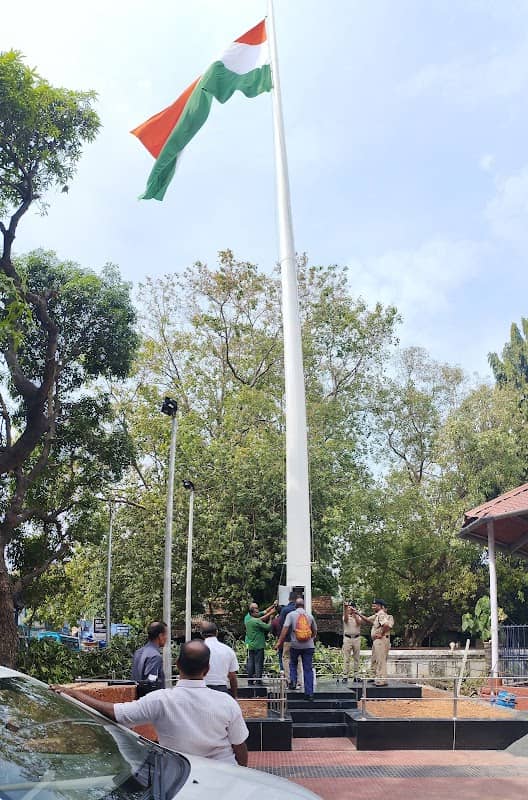 Monumental Flag - Image 1