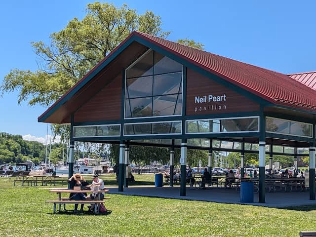 Lakeside Park - Image 2