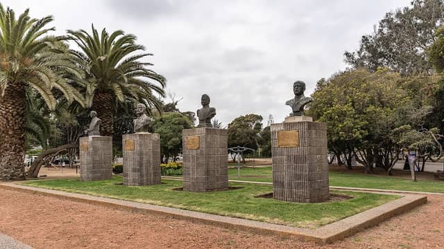 Plaza - Image 2