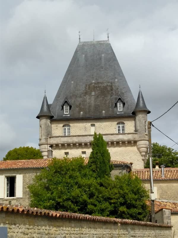 Château d'Orfeuille - Image 1