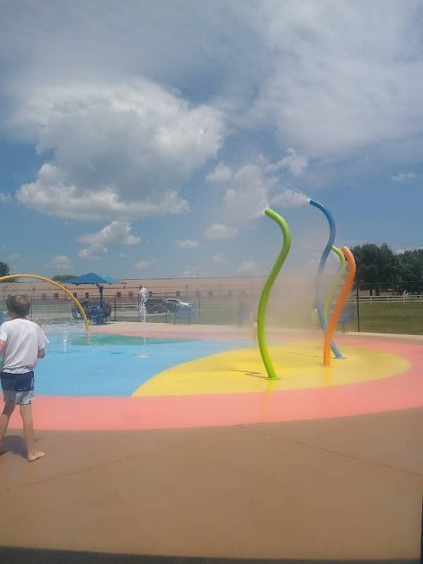 Medina park splash pad - Image 1