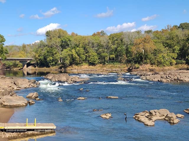 River Falls Park Trailhead. - Image 3