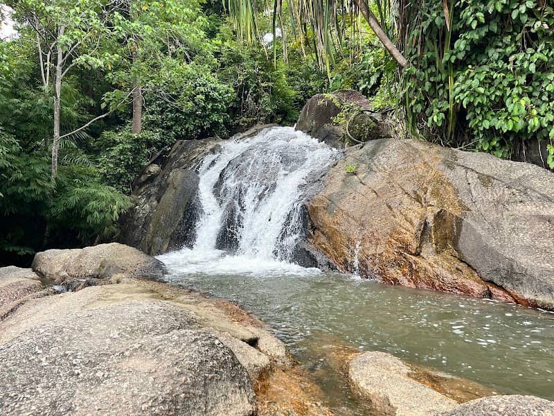 Tok Kasa Waterfall - Image 1