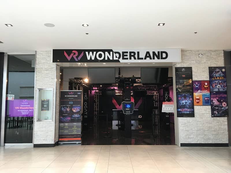 VR Wonderland @ The Pen Centre - Image 1