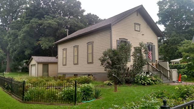 Shacksboro School House Museum - Image 1