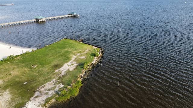 Milo's Point - Image 2