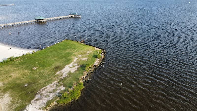 Milo's Point - Image 2