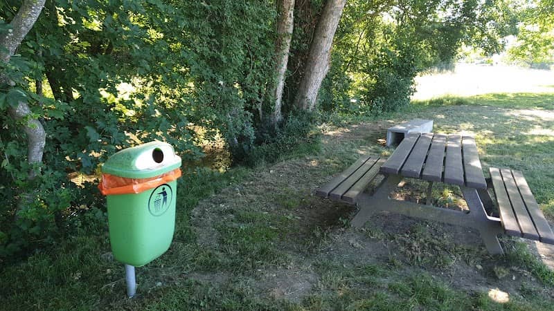 Place de pic-nic - Image 1