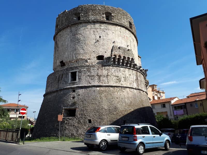 Tower of Castruccio Castracani - Image 1
