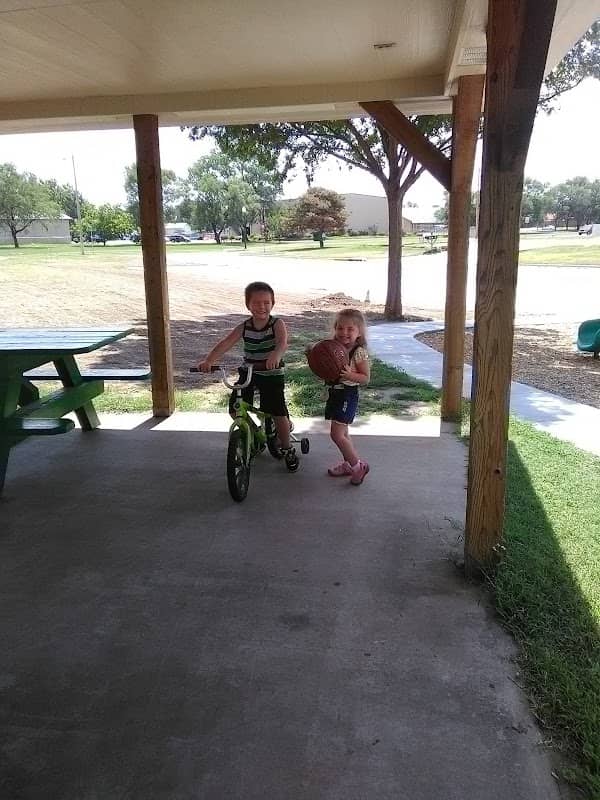 Pear Tree Park - Image 2