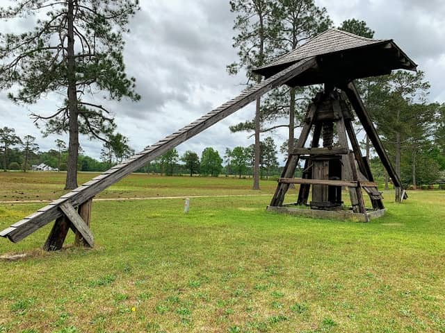 Early Cotton Press - Image 2