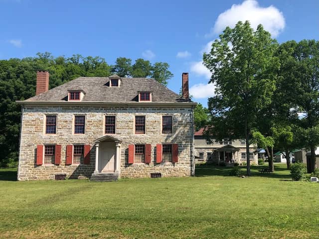 Old Fort Johnson / Montgomery County Historical Soc - Image 2