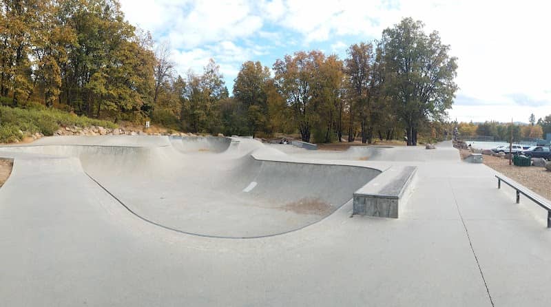 Shastice Park - Image 2