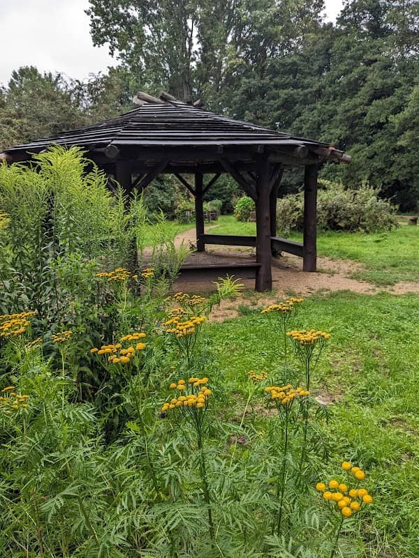 The Round House - Image 2