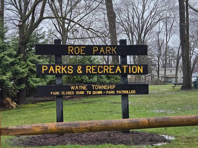 Roe Park - Image 2
