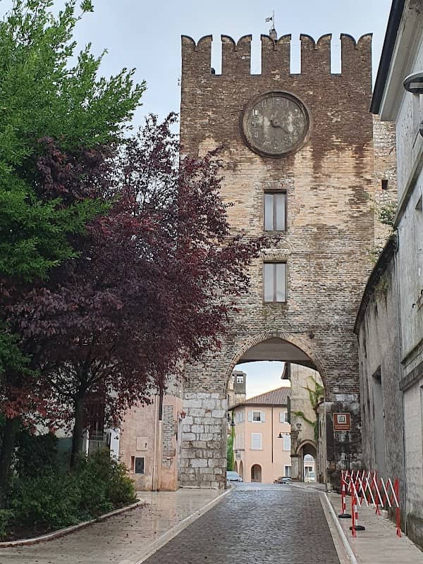 Torre medioevale - Image 1
