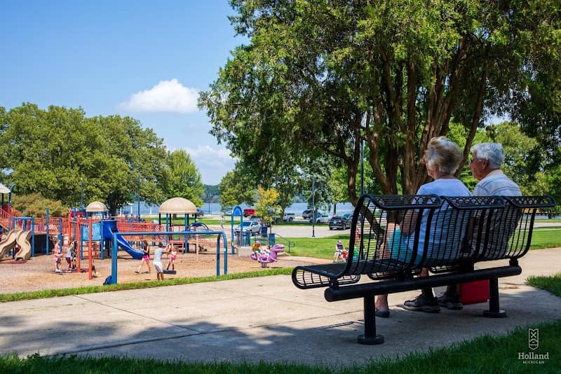 Kollen Park - Image 1