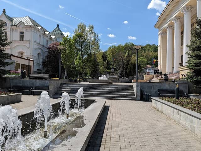 Fântânile statuiei - Image 1