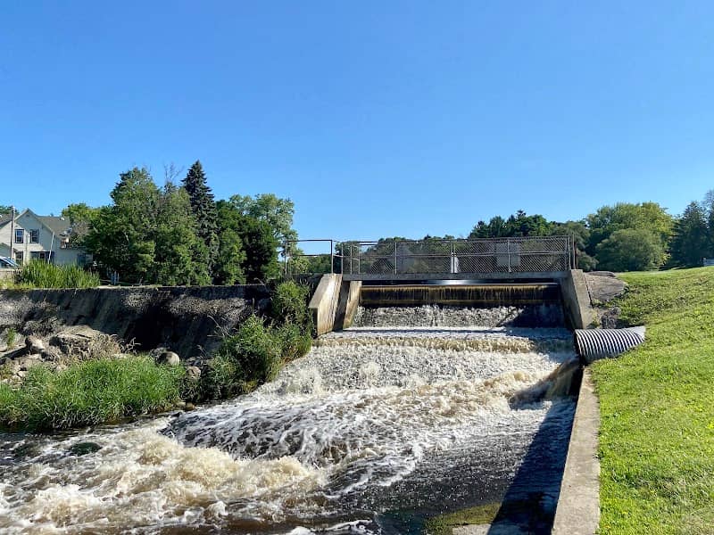 Mullet River Dam - Image 2