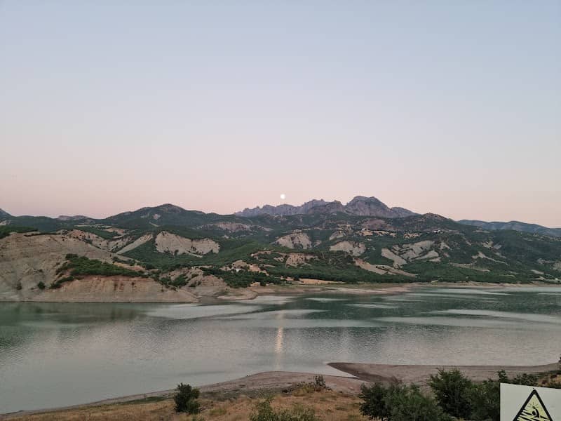 Verroz Walking Park - Image 2