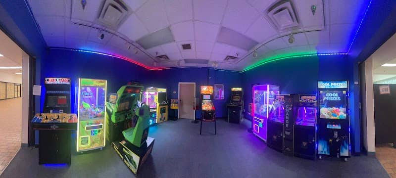 Level UP! Arcade - Image 2