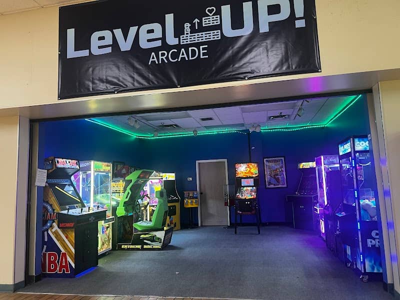 Level UP! Arcade - Image 1