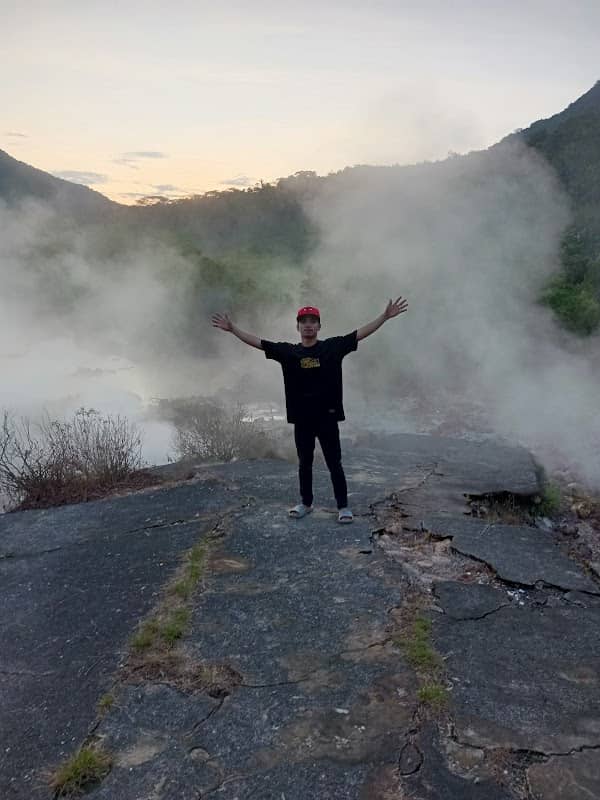 Inang Maharang Boiling Lake - Image 1