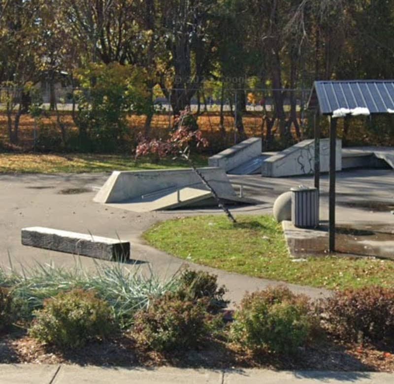 Mirabel skatepark - Image 1