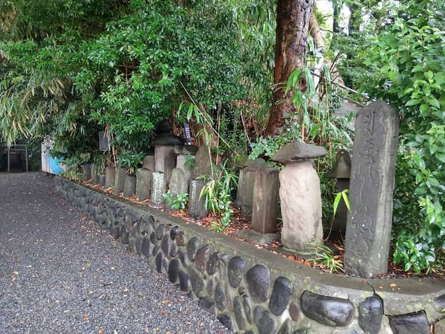 Enoshima-benzaiten-dōhyō (Stele) - Image 2