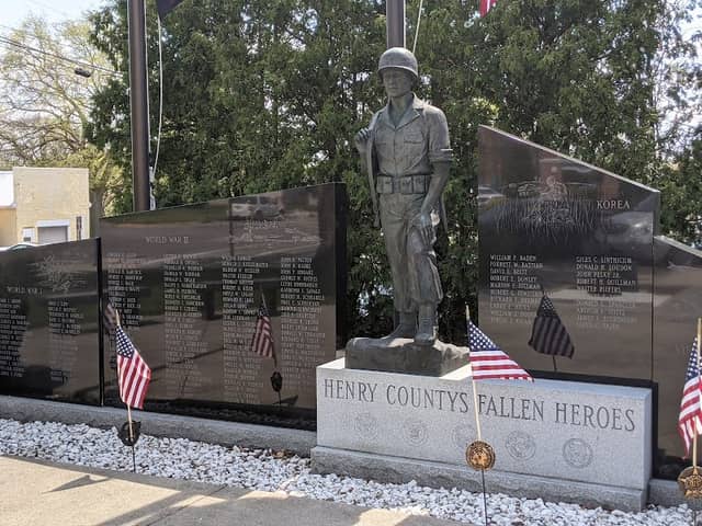 Lloyd W. Franz Veterans Memorial Park - Image 2
