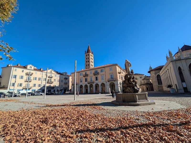 Piazza Duomo - Image 1