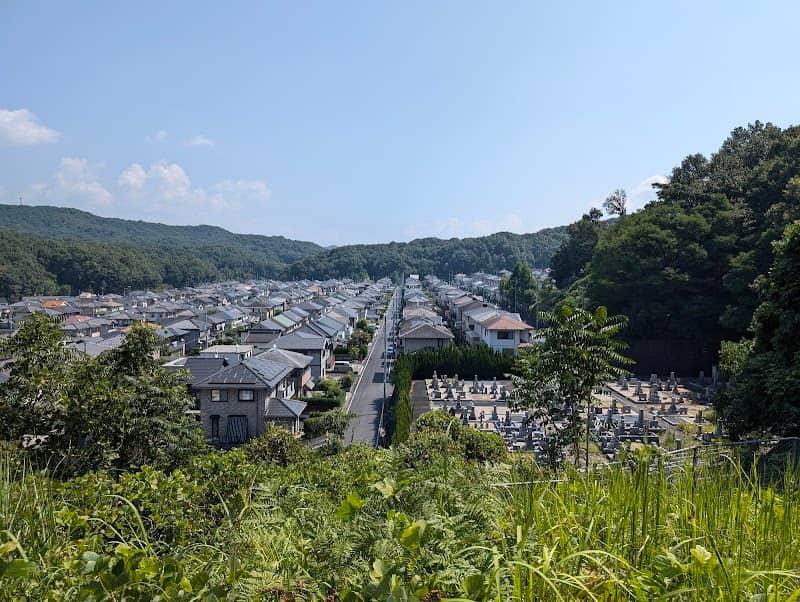 石鎚山古墳群 - Image 1