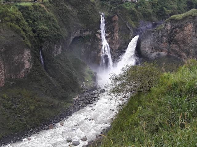 Agoyan Waterfall - Image 1